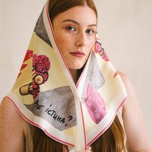NESAMOVYTO scarf of mulberry silk / Ukrainian brand